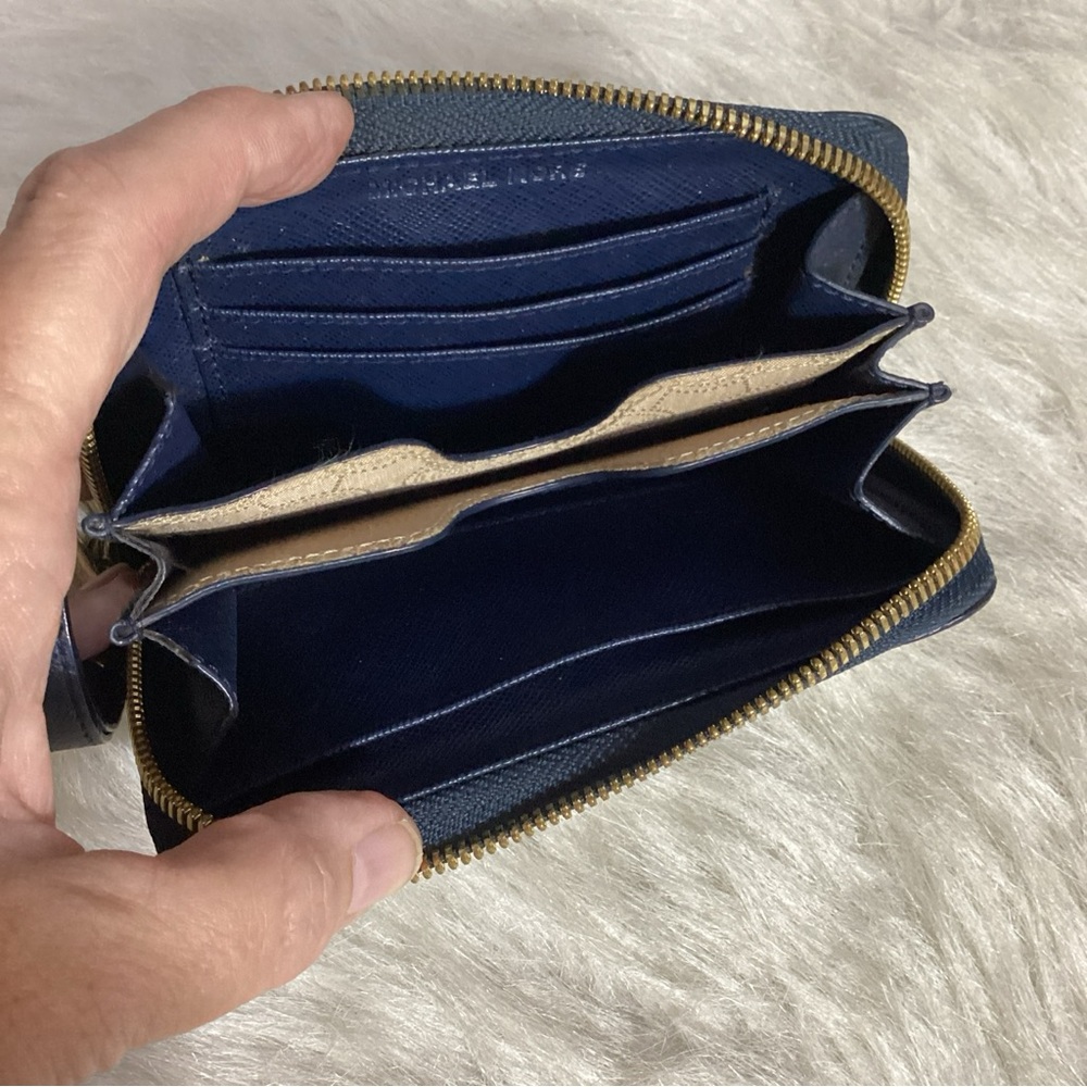 Michael Kors Blue/ White Striped Zip Around Clutch Wristlet Wallet - Picture 9 of 12